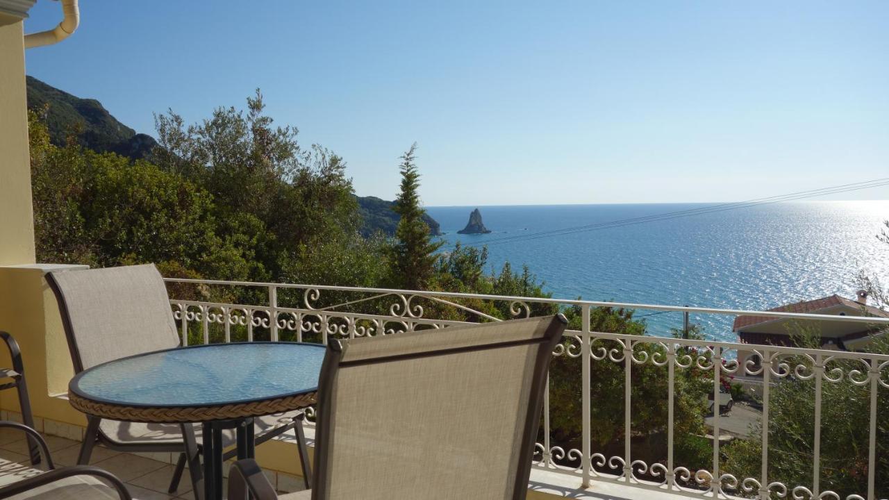 Natalia Apartment B With Panoramic Sea Views Of Agios Gordios Bay Buitenkant foto