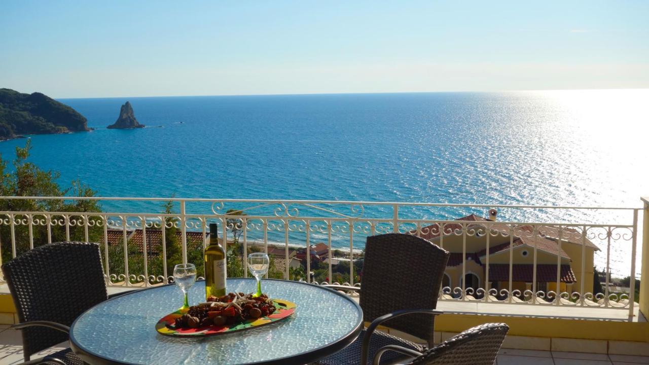 Natalia Apartment B With Panoramic Sea Views Of Agios Gordios Bay Buitenkant foto